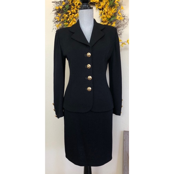 St. John Dresses & Skirts - ST. JOHN BASICS SANTANA KNIT SKIRT JACKET SUIT